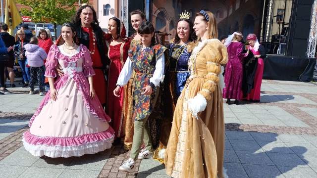 Solec Kujawski symbolicznie wrócił do średniowiecza Miasto świętuje 700-lecie [zdjęcia]