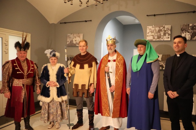 Królewski orszak przejdzie przez Bydgoszcz. Przemarsz na cześć Bolesława Chrobrego [zdjęcia]