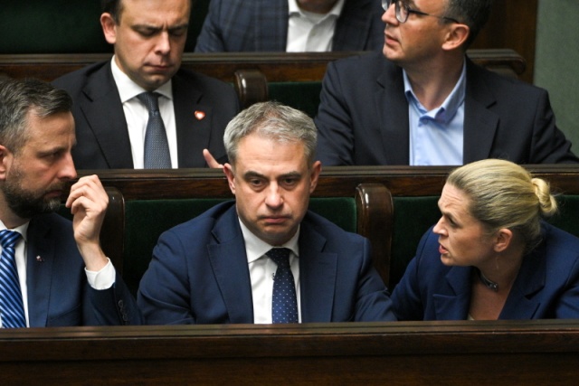 Ministerstwo Cyfryzacji: Jednorazowa zmiana miejsca głosowania działa na obie tury wyborów