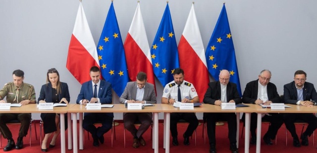 Organizacje i fundacje chcą wyprzedzić kryzys. Już teraz łączą siły z wojewodą
