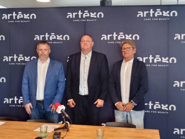 ARTEGO wraca jako sponsor tytularny KS BASKET BYDGOSZCZ. Poznaliśmy nazwisko nowego trenera