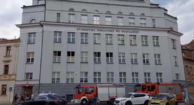 Pożar w Starostwie Powiatowym we Włocławku Ewakuowano 83 pracowników