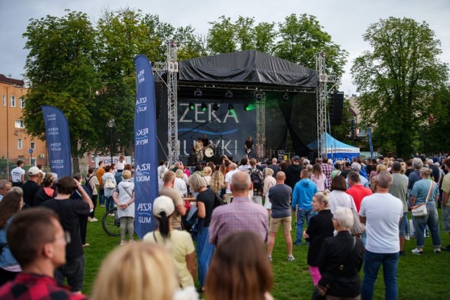 Rzeka Muzyki z Johnem Porterem i Agatą Karczewską. Koncert na Wyspie Młyńskiej