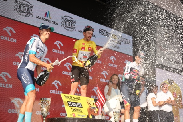 TdP 2025: McNulty triumfuje w Wieliczce i wygrywa cały wyścig. Pożegnanie Majki