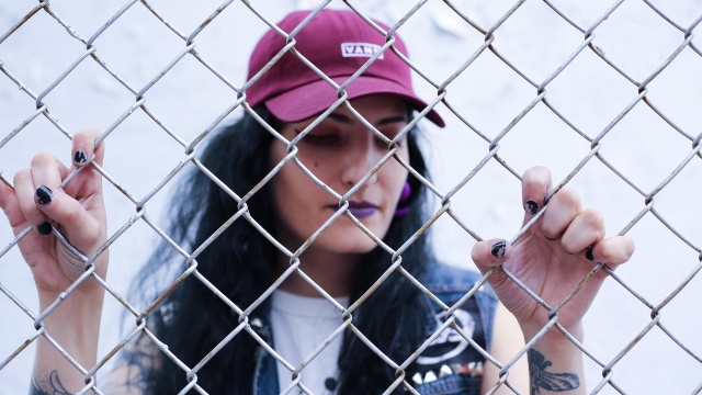 Imponowało mi, że mam mocną głowę. 17-latka opowiadała historię uzależnienia od narkotyków