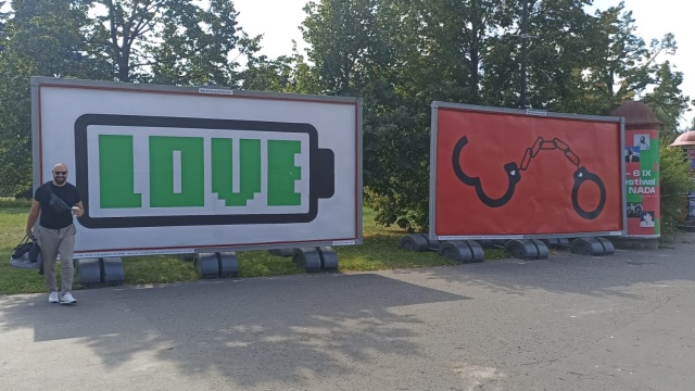 Sztuka wychodzi na ulice. W Toruniu rozpoczął się festiwal Art Moves [zdjęcia]