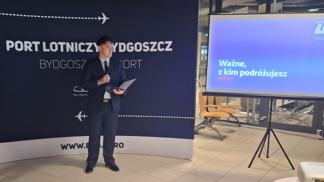 Ukłon w stronę bydgoskiego biznesu. Zaplanowano nowe godziny odlotów do Warszawy