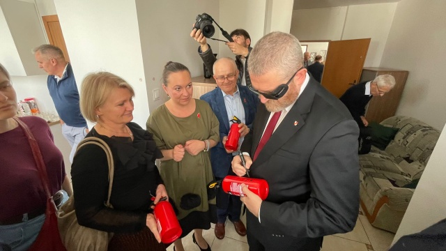 Nowa siedziba partii Konfederacja Korony Polski została oficjalnie otwarta w Bydgoszczy