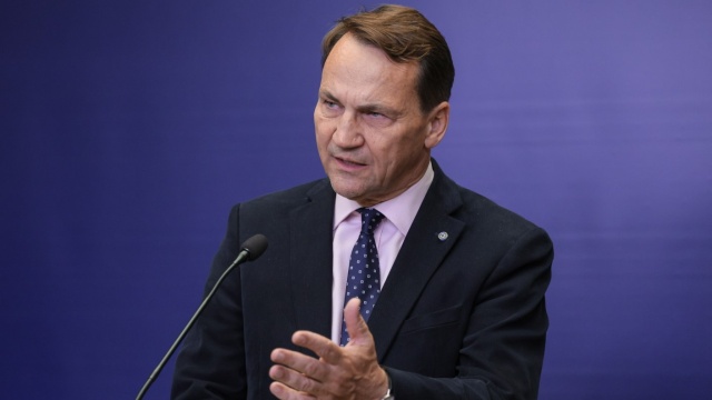 Szef MSZ: Polscy obywatele z flotylli Sumud bezpiecznie wylądowali w Atenach