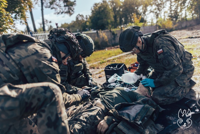 Symulacja ataku na teren Bazy Paliw. Ćwiczenia terytorialsów w gminie Łubianka [zdjęcia]