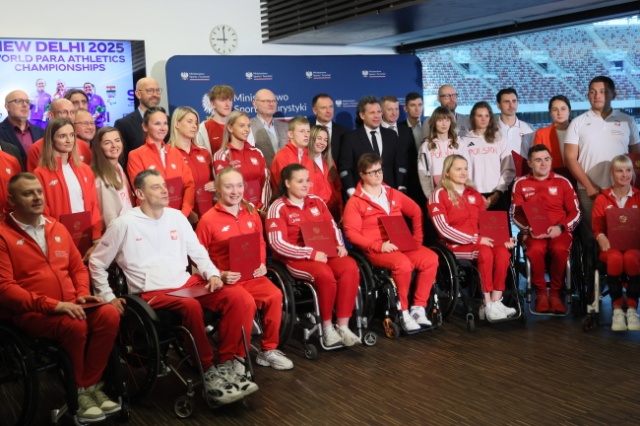 Jesteście naszymi bohaterami. Minister sportu uhonorował medalistów MŚ w parasporcie na PGE Narodowym