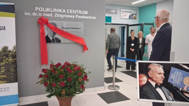 Poliklinika Centrum Onkologii w Bydgoszczy ma patrona. Został nim dr Zbigniew Pawłowicz [zdjęcia]