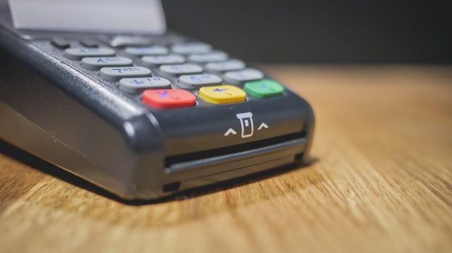 Były problemy z płatnością BLIK-iem. Operator zawiadomił o porannym ataku na system