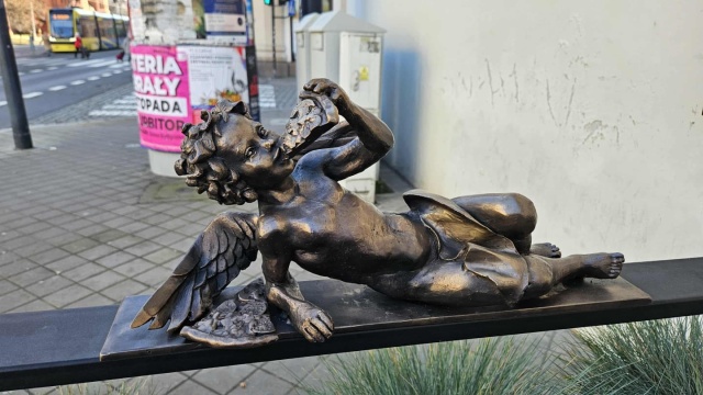 Promocja, która spadła z nieba. Toruńskie aniołki zajmują miasto. Będzie ich więcej