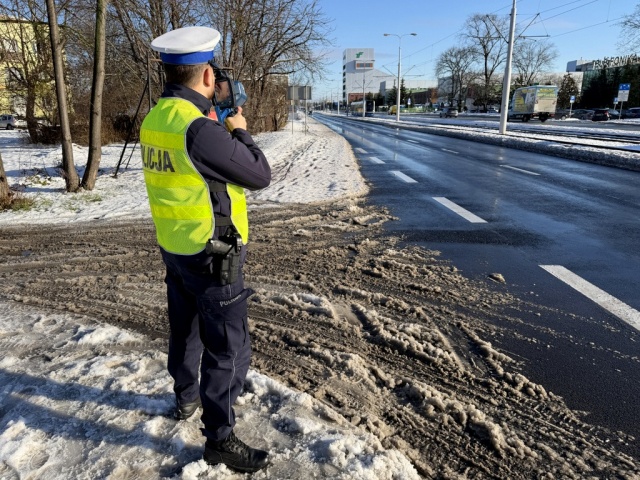 Policja z radarami na drogach regionu. Kierowcy ponad tysiąc razy przekroczyli prędkość