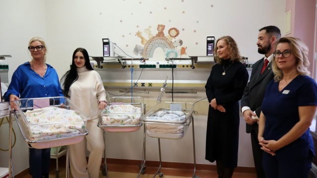 Sofija, Suzan i Sentino wracają do domu Bydgoskie trojaczki opuszczają szpital [wideo  zdjęcia]