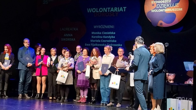 Bezinteresownie pomagają innym. Na gali Bydgoski Wolontariusz Roku rozdano nagrody (zdjęcia)