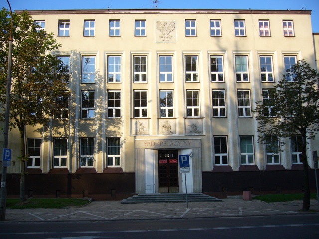 Białystok. Ponad 30 apelacji w procesie piłkarskich pseudokibiców. W aktach mecz z Bydgoszczy