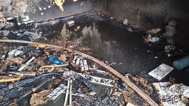 Pożar domu jednorodzinnego niedaleko Włocławka. Ewakuowano trzy osoby [zdjęcia]