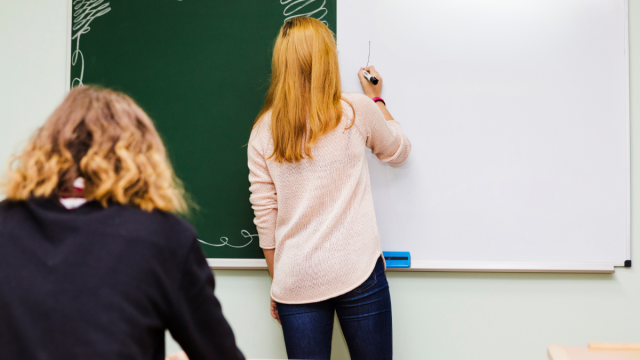 Agresja ucznia wobec nauczycielki w jednej z bydgoskich szkół. Dyrektor placówki zabrał głos