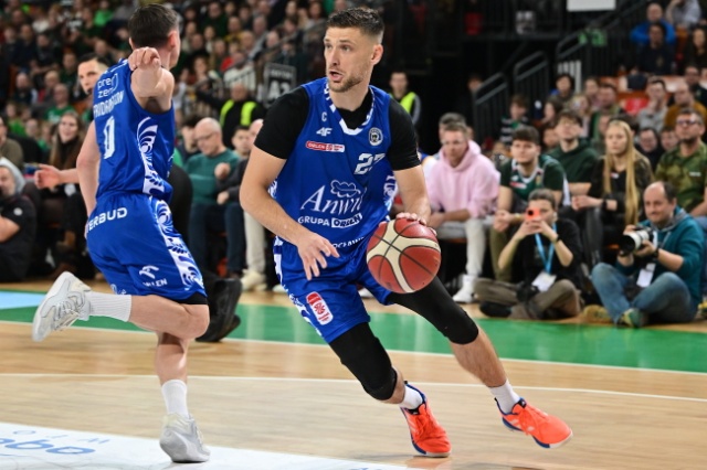 Anwil wypuścił wygraną w Hali Stulecia Porażka na koniec kadencji Kożana