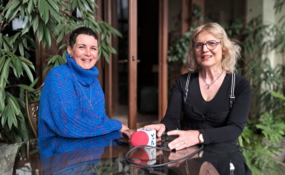 Aurelia Grzmot Bilska z autorką materiału, Moniką Siwak/fot. Magdalena Gill
