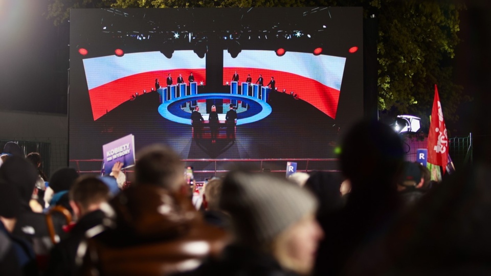 Prawo i Sprawiedliwość będzie badać, ile kosztowała produkcja piątkowej debaty w Końskich i kto za nią zapłacił/fot: PAP, Adam Kumorowicz