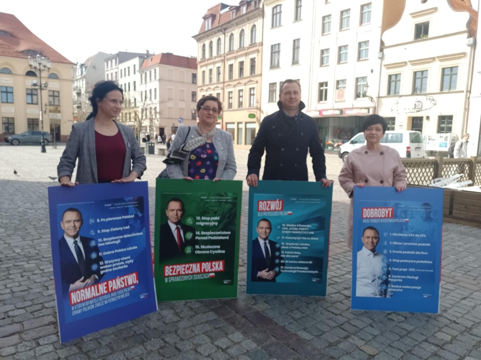 Politycy PiS prezentowali w Toruniu „Plan dla Polski” Karola Nawrockiego/fot. Michał Zaręba