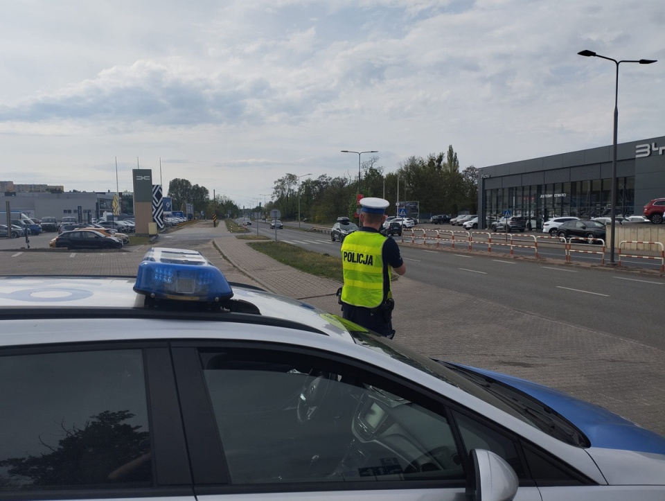 Funkcjonariusze zatrzymali 77 osób, które wsiadły za kierownicę po spożyciu alkoholu/fot. KWP w Bydgoszczy