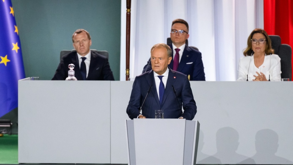 Premier Donald Tusk przemawiał podczas uroczystego Zgromadzenia Posłów i Senatorów z okazji 1000. rocznicy koronacji Bolesława Chrobrego/fot: PAP, Jakub Kaczmarczyk