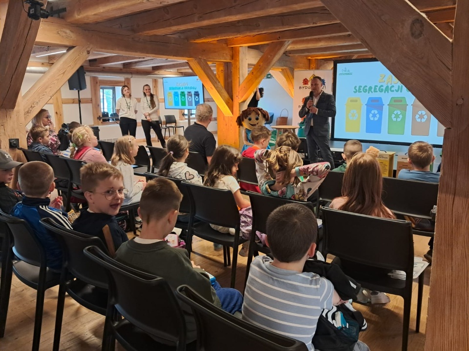 Zajęcia Mobilnej Szkoły Recyklingu/fot. Damian Klich