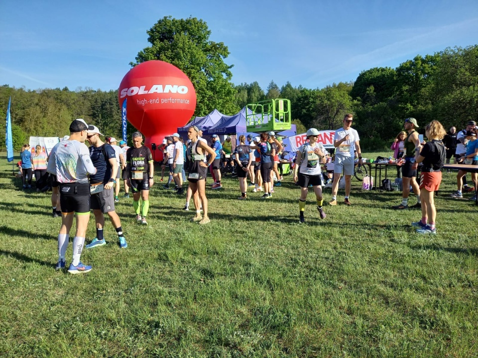 Biegacze przed rozpoczęciem Ultra Cross Myślęcinek/fot. Agata Raczek