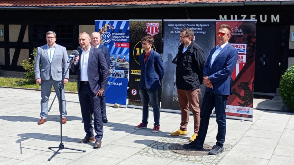 Kluby szykują się na obchody jubileuszu/fot. Wiktor Sobociński