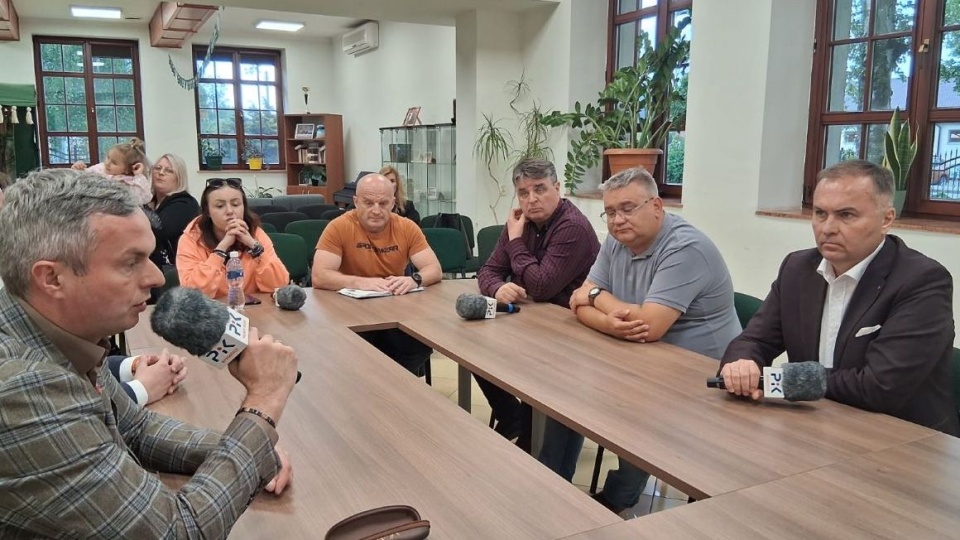 Uczestnicy audycji „Pytać każdy może" spotkali się z naszą dziennikarką Żanetą Walentyn w Centrum Dialogu w Janikowie/fot. Violetta Drążkowska