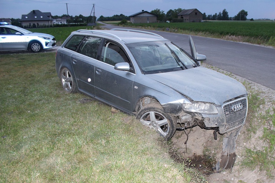 W chwili zdarzenia kierująca audi miała prawie trzy promile alkoholu. / Fot. KPP w Lipnie
