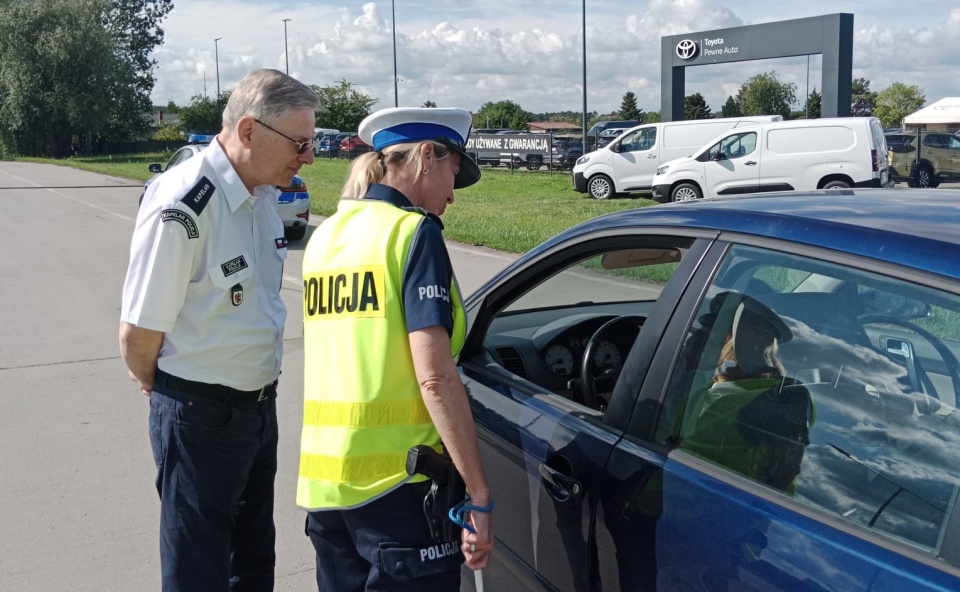 Na ulicy Jana Pawła II w Bydgoszczy pracował w piątek specjalny patrol policji/fot. Damian Klich