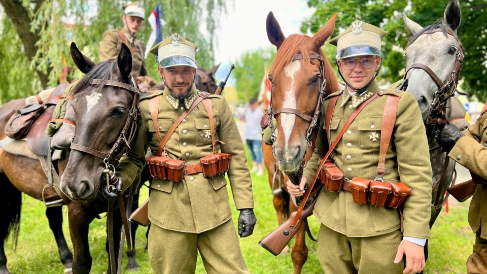 Na bydgoskim Błoniu zorganizowano obchody święta 16. Pułku Ułanów Wielkopolskich/fot: Izabela Langner