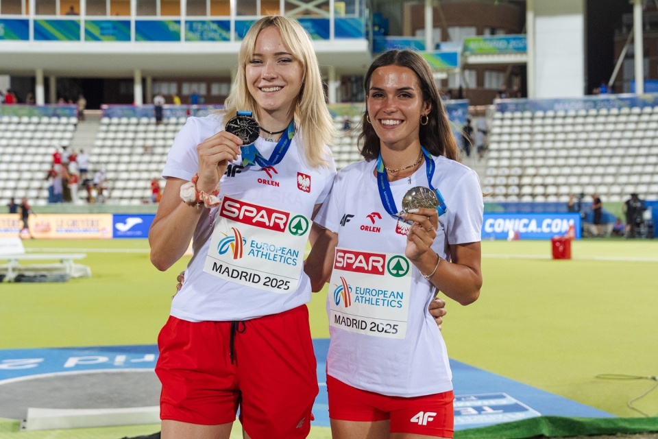 Wiktoria Gajosz i Jagoda Żukowska/fot. Tomasz Kasjaniuk