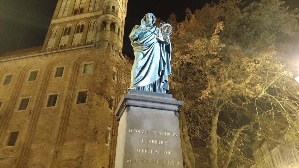 Pomnik Mikołaja Kopernika w Toruniu. / Fot. Michał Zaręba / archiwum