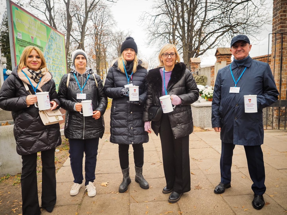 W ubiegłym we Włocławku zbierano na renowację nagrobka patrona biblioteki - pisarza i regionalisty Zdzisława Arentowicza. / Fot. Archiwum / Facebook Włocławka