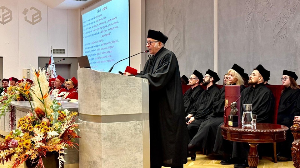 Prof. Józef Gawlik, były rektor Politechniki Krakowskiej jest od dziś doktorem honoris causa Politechniki Bydgoskiej/fot. Izabela Langner