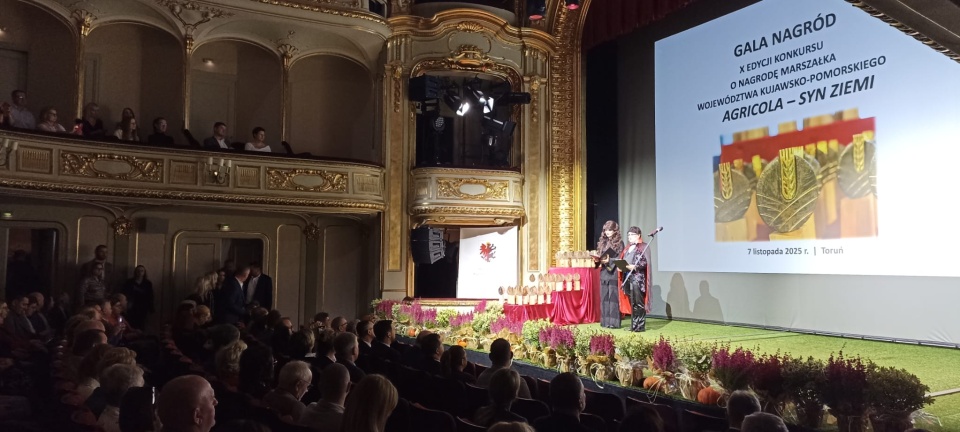 W Teatrze Horzycy odbyła się gala nagród Marszałka Województwa Kujawsko-Pomorskiego Agricola - Syn Ziemi/fot. Monika Kaczyńska