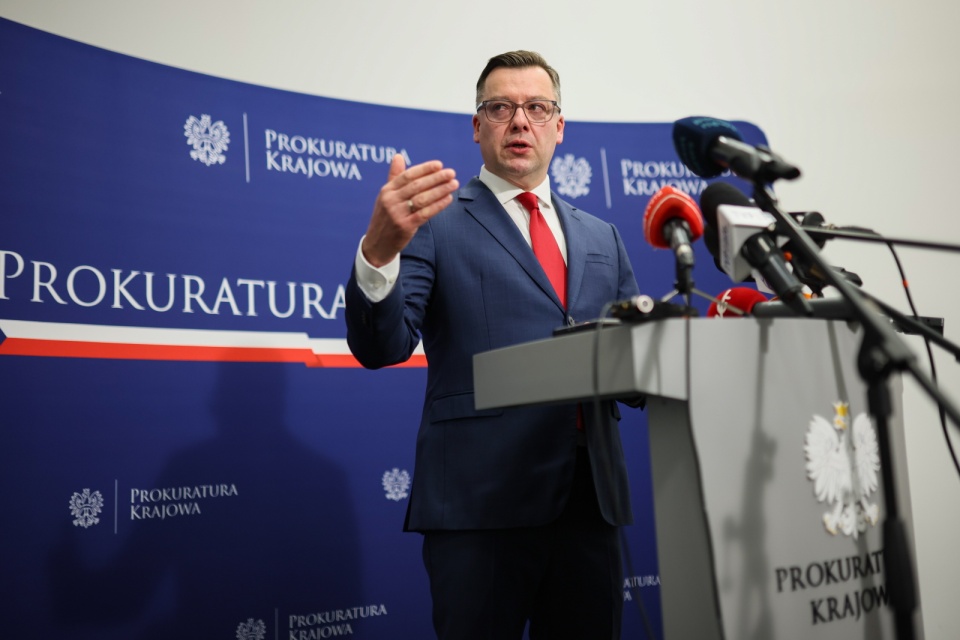 Rzecznik Prokuratury Krajowej prokurator Przemysław Nowak podczas konferencji prasowej w siedzibie PK w Warszawie/fot. PAP/Leszek Szymański
