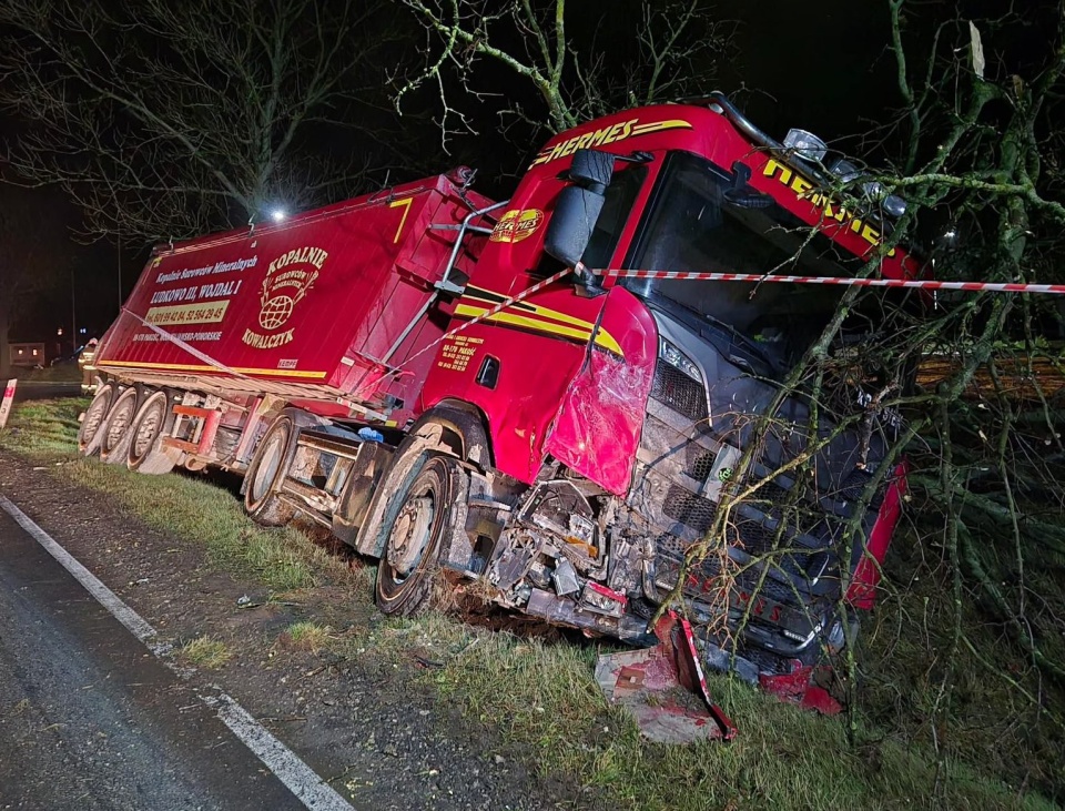 Wypadek w Radziejowie. Jedna osoba nie żyje. / Fot. Miejska Ochotnicza Straż Pożarna Radziejów