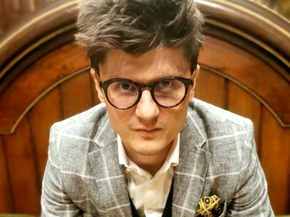 Dyrektor WOAK-u Łukasz Wudarski przedstawił program zgłoszeń oraz warsztatów w ramach III Festiwalu Filmowego Szklarnia w Toruniu/fot. nadesłane