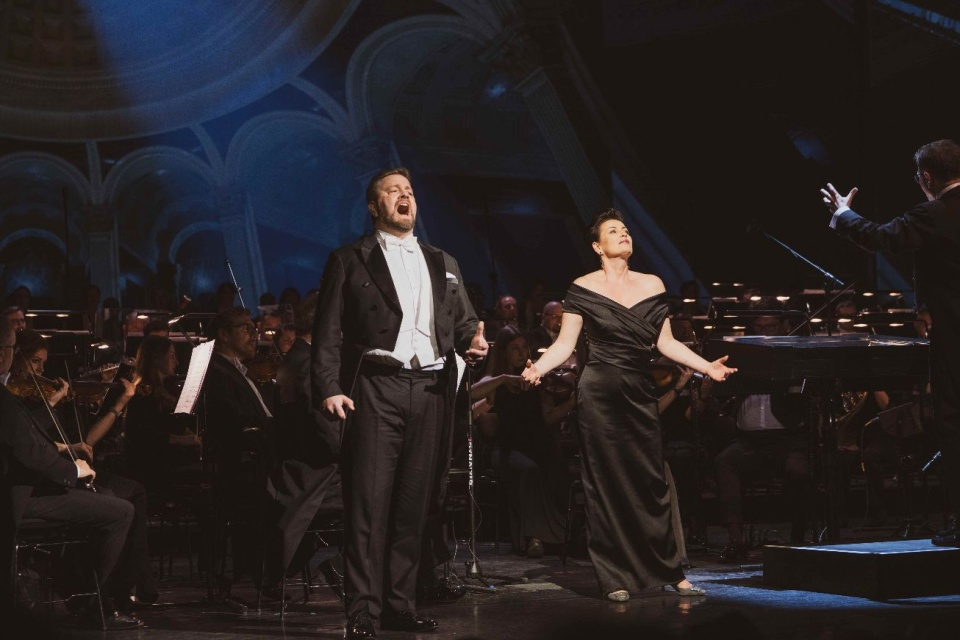 Na koncercie inaugurującym I Międzynarodowy Konkurs Wokalny im. Bogdana Paprockiego wystąpili jurorzy Tadeusz Szlenkier i Ewa Vesin /Fot.Simona Skrebutenaite,Opera Nova