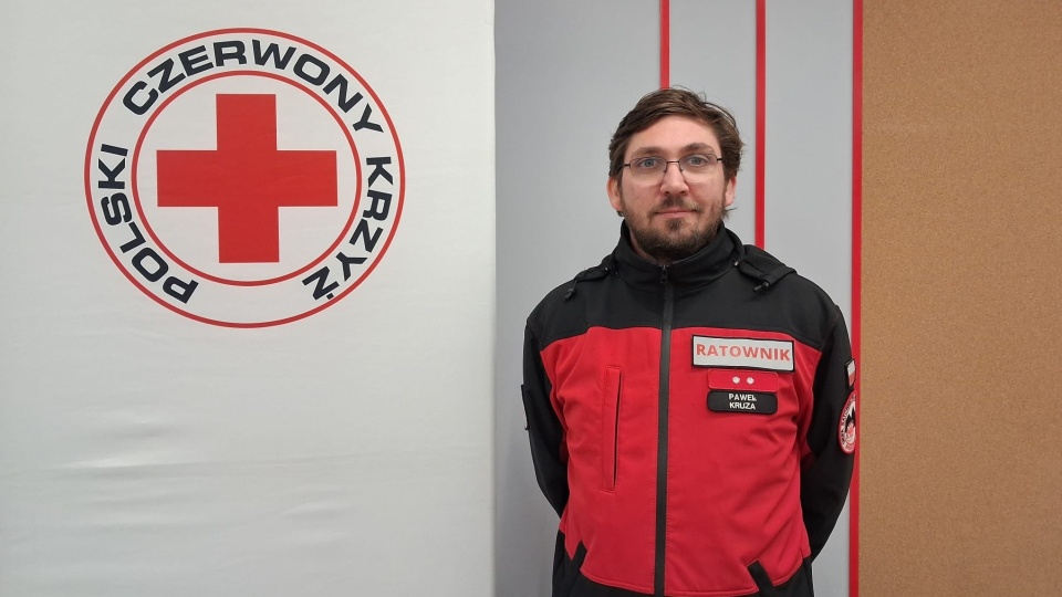 Paweł Kruza, ratownik w Grupie Ratownictwa Medycznego PCK Bydgoszcz/fot. Agata Raczek