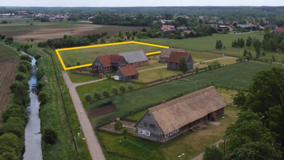 Nowa zagroda stanie w Olenderskim Parku Etnograficznym w Wielkiej Nieszawce/fot. Archiwum Muzeum Etnograficznego w Toruniu