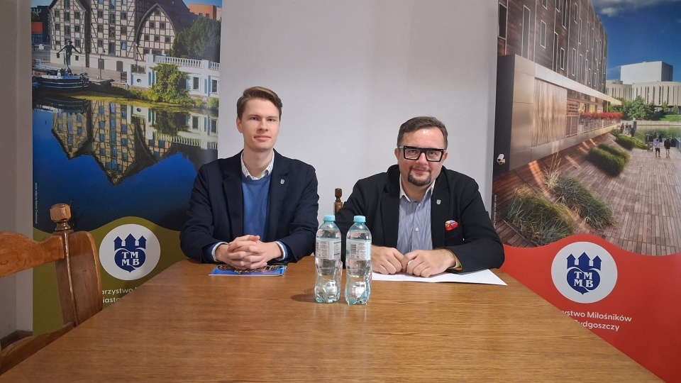 Ireneusz Nitkiewicz poinformował, że Towarzystwo Miłośników Miasta Bydgoszczy zebrało już 31,5 tys. zł na rzecz renowacji nagrobka Felicji Krysiewiczowej/fot. Agata Raczek