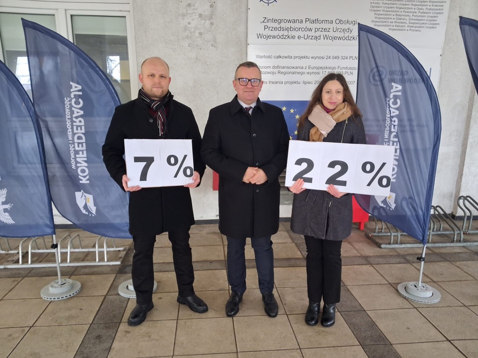 Konferencja prasowa Konfederacji w Bydgoszczy. / Fot. Damian Klich